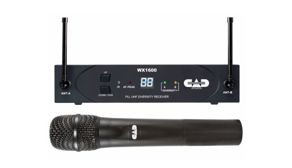UHF Wireless Cardioid Dynamic Handheld Microphone System