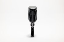 Supercardioid large diaphragm dynamic side address microphone