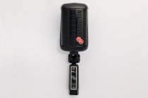 Supercardioid large diaphragm dynamic side address microphone